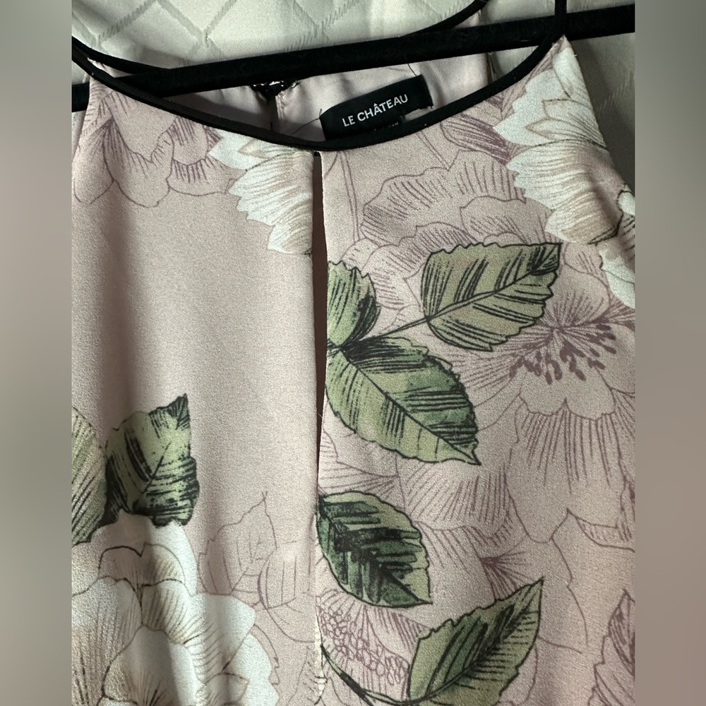 Le Chateau Pink Chiffon Dress NWT - Picture 2 of 8
